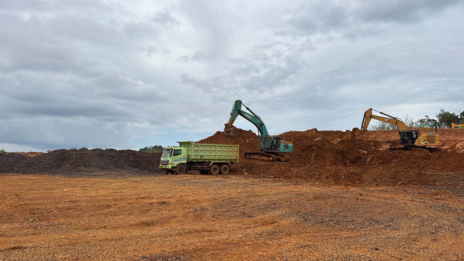 loading material ob